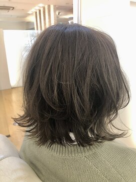 ビューティシモ 所沢(Beautissimo) 寒色系　外ハネボブ