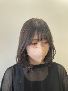 アミ 下通り (ami) 熊本　韓国風　レイヤー　透明感