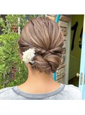 結婚式のお呼ばれ☆シンプルで華やかなヘアセット