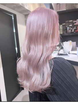 ペレ 栄店(PELE) ホワイトピンク×ミディアム☆