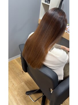 スリーク バイ ロイ 円町本店(sleek by roy) 細い髪のお客様の髪質改善ストレート。