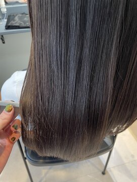 シェルベアー 銀座四丁目(Shell Bear) 縮毛矯正で梅雨に負けないストレートスタイル／銀座