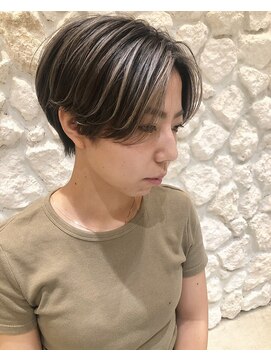 モアナバイヘッドライト 浦添店(Moana by HEADLIGHT) Moana【浦添】#ハイライトカラー　#ハンサムショート#20代30代