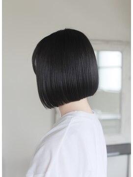 ホワイトルーム(White Room) タッセルボブ/地毛風ストレート