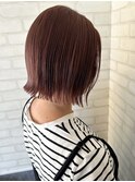 プツっと切りっぱ外ハネボブ/ボルドーブラウン/ショートボブ
