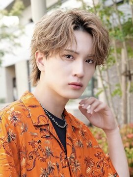 オーシャントーキョー 心斎橋(OCEAN TOKYO WEST) 波巻きパーマツイストスパイラルパーマセンターパートウルフ