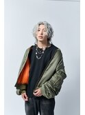 ホワイトシルバーカラー