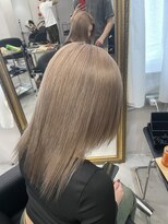 レアル 心斎橋 大阪(REAL)&nbsp;ベージュカラー