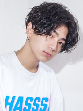 アクロス 原宿(AKROS) メンノン風センターパート ウェーブスパイラルパーマ