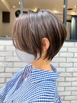 アヴァロン(AVALON)&nbsp;絶壁解消×イルミナカラー×ひし形くびれショート永田