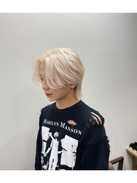 スウェル(SWELL) ホワイトセンターパートウルフ