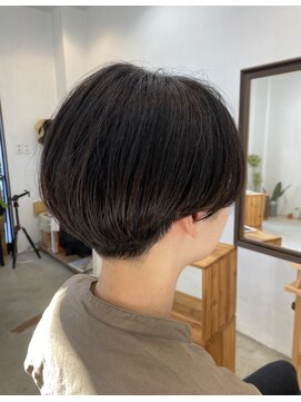 ベンチ(Bench) 刈り上げショート