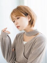 トッカ ヘアアンドトリートメント 難波店 綺麗めカジュアル☆丸みショート