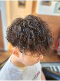 ツーブロック×アイロンパーマ