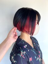 ケセラ(quesera)&nbsp;前下がりボブとインナーレッド【大分/ケセラ】
