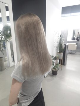 ゴットラトゥール(GOTTO LATOUR) ハイトーンカラー/ブリーチ/アッシュ/ホワイト/ベージュ