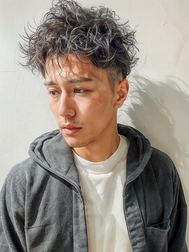 ヘアージップ 池袋 ソフトツイスト　＃池袋美容室＃波巻きパーマ＃メンズカット＃