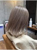 パールグレージュ【LODAT横浜】