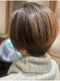 ショートボブ