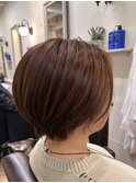 イメチェン/ホワイトブロンド/外ハネボブ/美髪/南草津