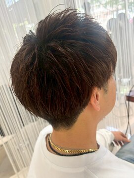 トゥルートラスト オムオム 甲府和戸(True Trust HOMME HOMME) メンズ 爽やかツーブロックショート ビジネス◎ 学生◎