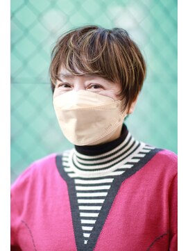 アルニコ エム 松戸駅前(ALNICO .. M) 【松戸】～60代～ハイライトを入れたショートスタイル♪