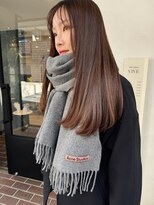 ヘアープレイス ヴィブ(hair place VIVE)&nbsp;大人可愛いレイヤーデザイン　透明感カラー　アッシュベージュ