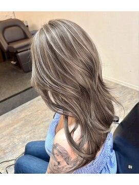 ブレンド 渋谷(BLend) ハイライトミディアムヘア暗めカラーデザインカラー