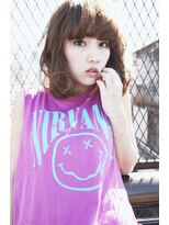 アエラス(Aeolus)&nbsp;ミディアムベージュ