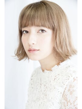 ビューティーアンドケアカロン(Beauty and Care CALON) 【銀座】ミルキーベージュに包まれた妖艶なボブスタイル