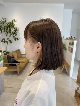 リコヘアー(Lico hair) インナーカラー【ミルクティーベージュ】ボブ