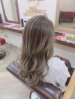 シュパーブ(SUPERBE) 外国人風バレイヤージュ