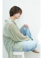 ウタ&nbsp;【uta 浮田】ミストバングナチュラルショート×フォギーベージュ