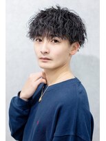 ジェイドゼロウィズアクロス(JADE -zero- with AKROS)&nbsp;波巻きスパイラルパーマメンズマッシュパーマ刈り上げ