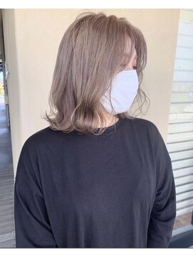 モアナ バイ ヘッドライト 二俣川店(Moana by HEADLIGHT) Moana ミルクティー#ベージュ#ケアブリーチ