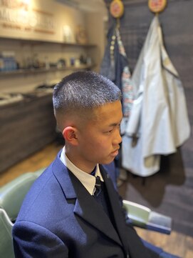 エクファフォーメン(EX-FA FOR MEN) ハイスキンフェード（BUZZ）