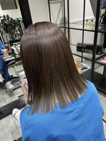 エル(AILE) 大人のインナーカラー