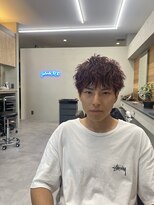 サロンド ココ(Salon de COCO)&nbsp;束感ショート　赤髪