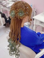 アリエス 池袋駅西口店(Aries)&nbsp;お花3連ハーフアップ