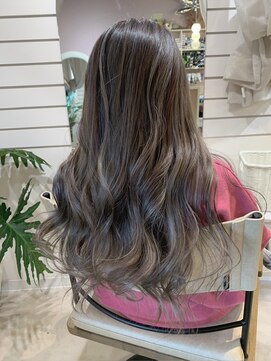 ビーマー(beamer) バレイヤージュ