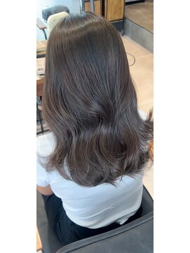 リアンバイアリュール(Lian by Allure) 【Lian by Allure】小田桐 潤 アッシュグレージュ