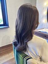 エルサフィロ キタハマ(el zafiro kitahama)&nbsp;30×40代×透明感×髪質改善×ファーストグレイ×明るい白髪染め