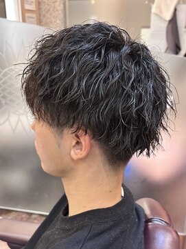 ゼロスバーバー(0's BARBER SHOP) 爽やかメンズ☆ビジネスショートマッシュ黒髪透明感カラー