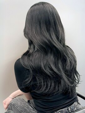 イロウ 天神大名店(IROW) ダークグレージュ 顔周りカット くびれヘア 艶髪【天神大名】