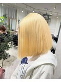 ブロンドミディアムボブブリーチぬきっぱなしハイトーンHIRO