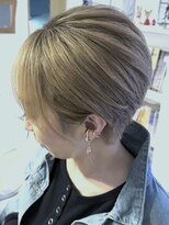 ブレイズヘアー(BLAZEhair)&nbsp;【脱白髪染めで可能】ミルクティベージュ×ブリーチ２回