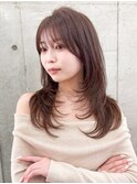 グレージュブラウン/ミディアムレイヤー/韓国巻き/顔周りカット