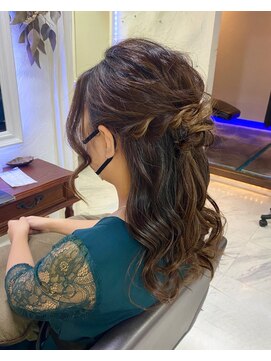 シエン 本店(CIEN) 〈CIEN 赤間由佳〉ハーフアップ