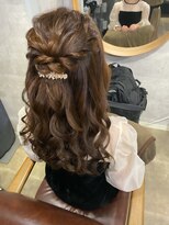 ヘアセット シャンプーアンドスパ専門店 ウルー(Uruu) 【ハーフアップ】天神/天神駅/ヘアセット/早朝