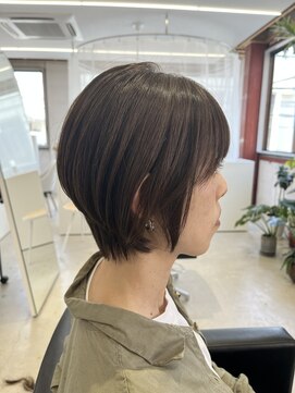 ネモ(nemo) グラデーションショート